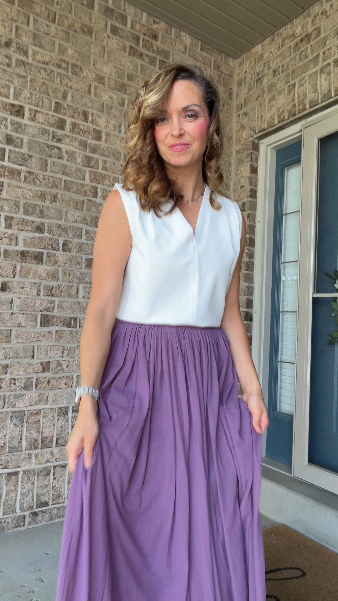 I love making outfits bc of a necklace! And this one has several colors which makes making I it fits even more fun! Lots of options! This necklace is stunning!

#LTKootd #LTKmomlife #LTKOver40