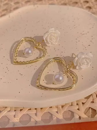 Faux Pearl Detail Heart Drop Earrings | SHEIN