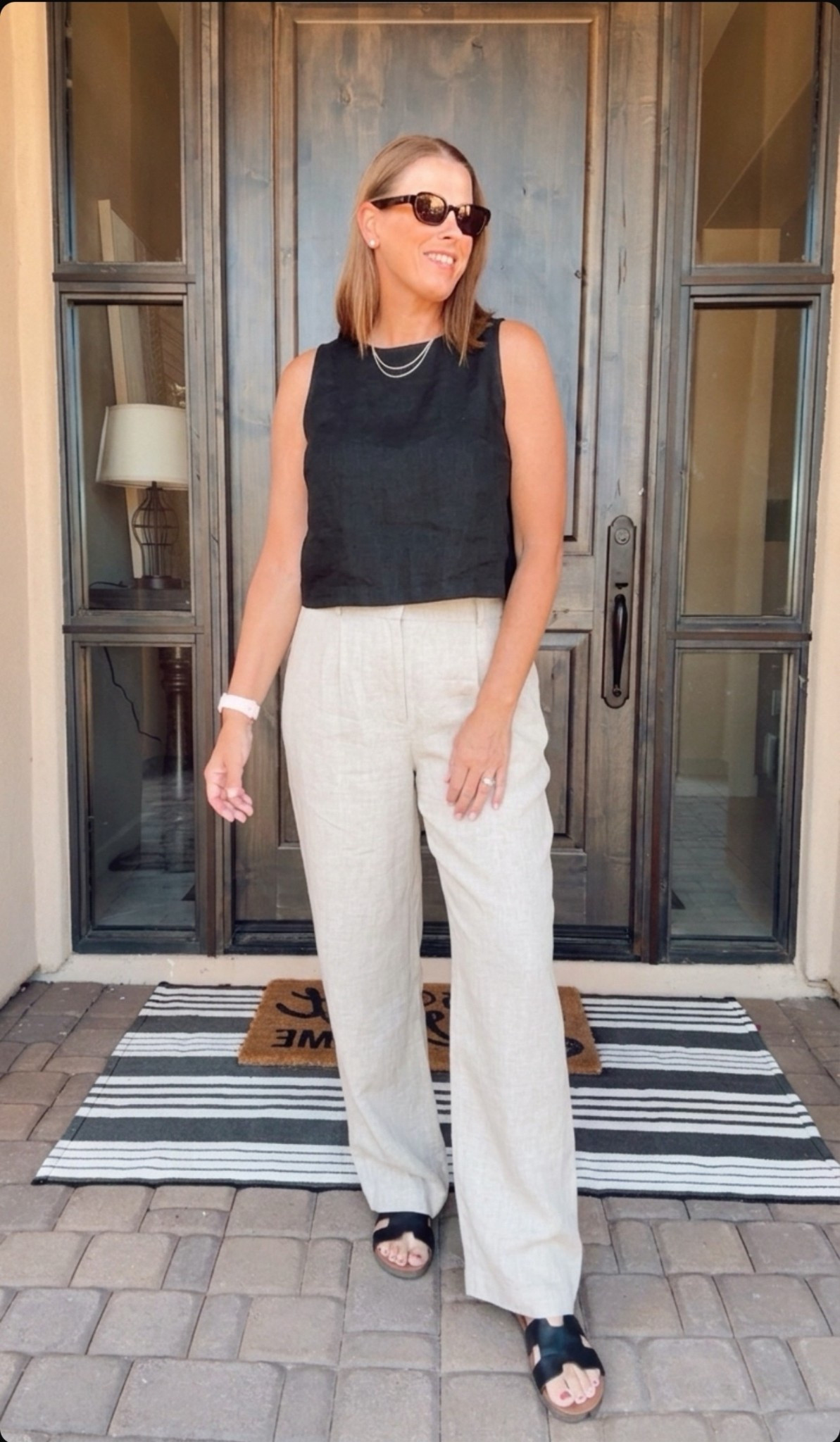 Elevated casual look

Casual outfit, linen outfit, linen pants, linen top, summer outfit, European outfit, effortless outfit 

#LTKootd #LTKOver40 #LTKTravel