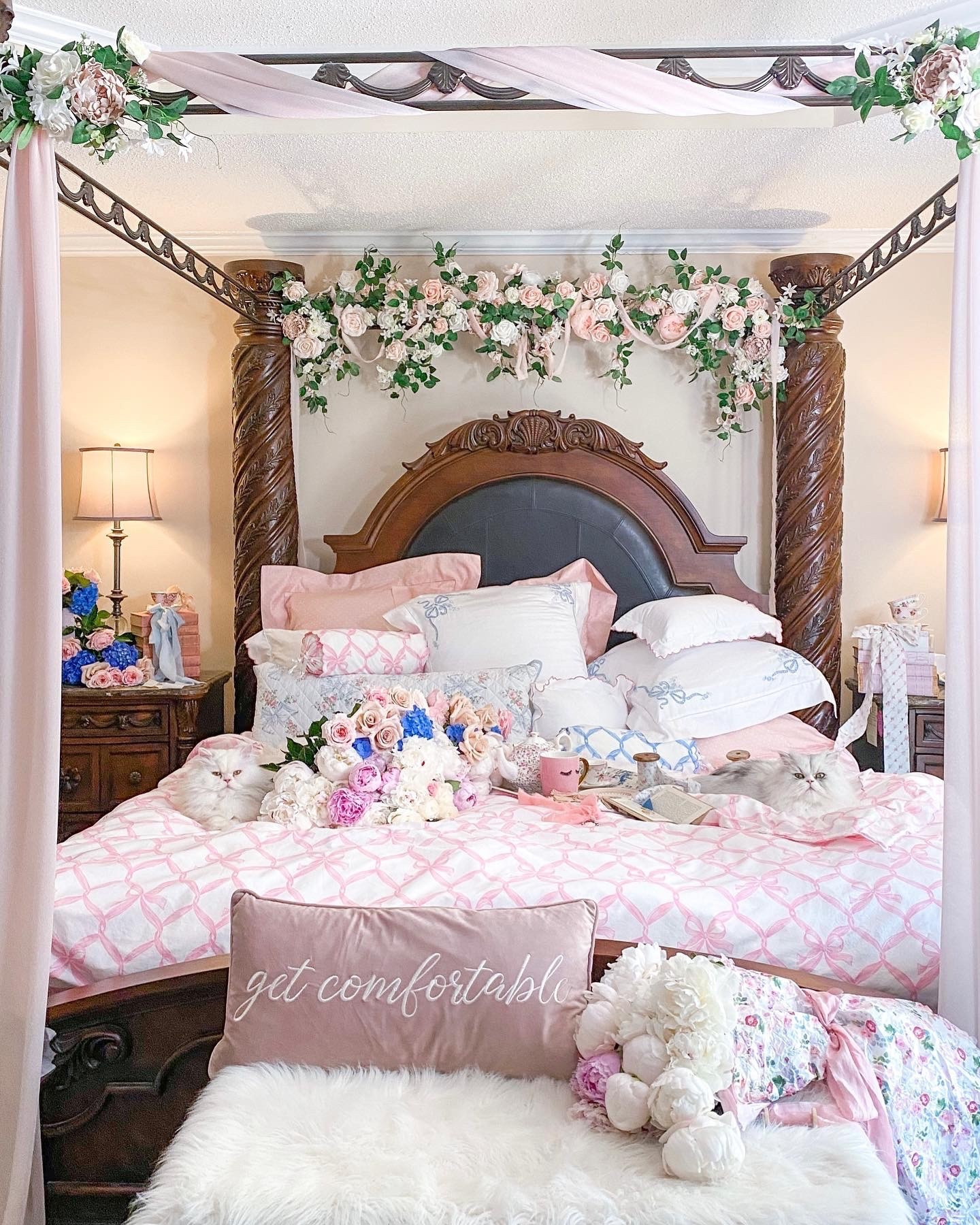 When does bedding become an obsession and why aren’t we warned about it??? 

#LTKHome #LTKdayinmylife #LTKmomlife