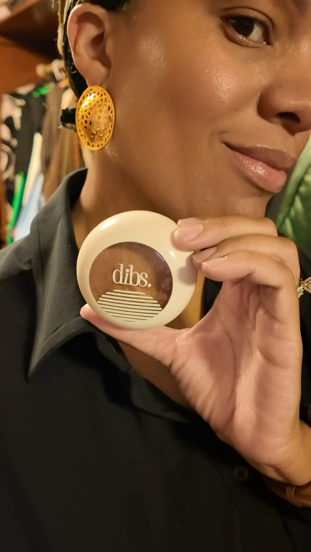 A beautiful bronzer that can be subtle or dramatic. Builds beautifully. 

#LTKBeauty #LTKOver40