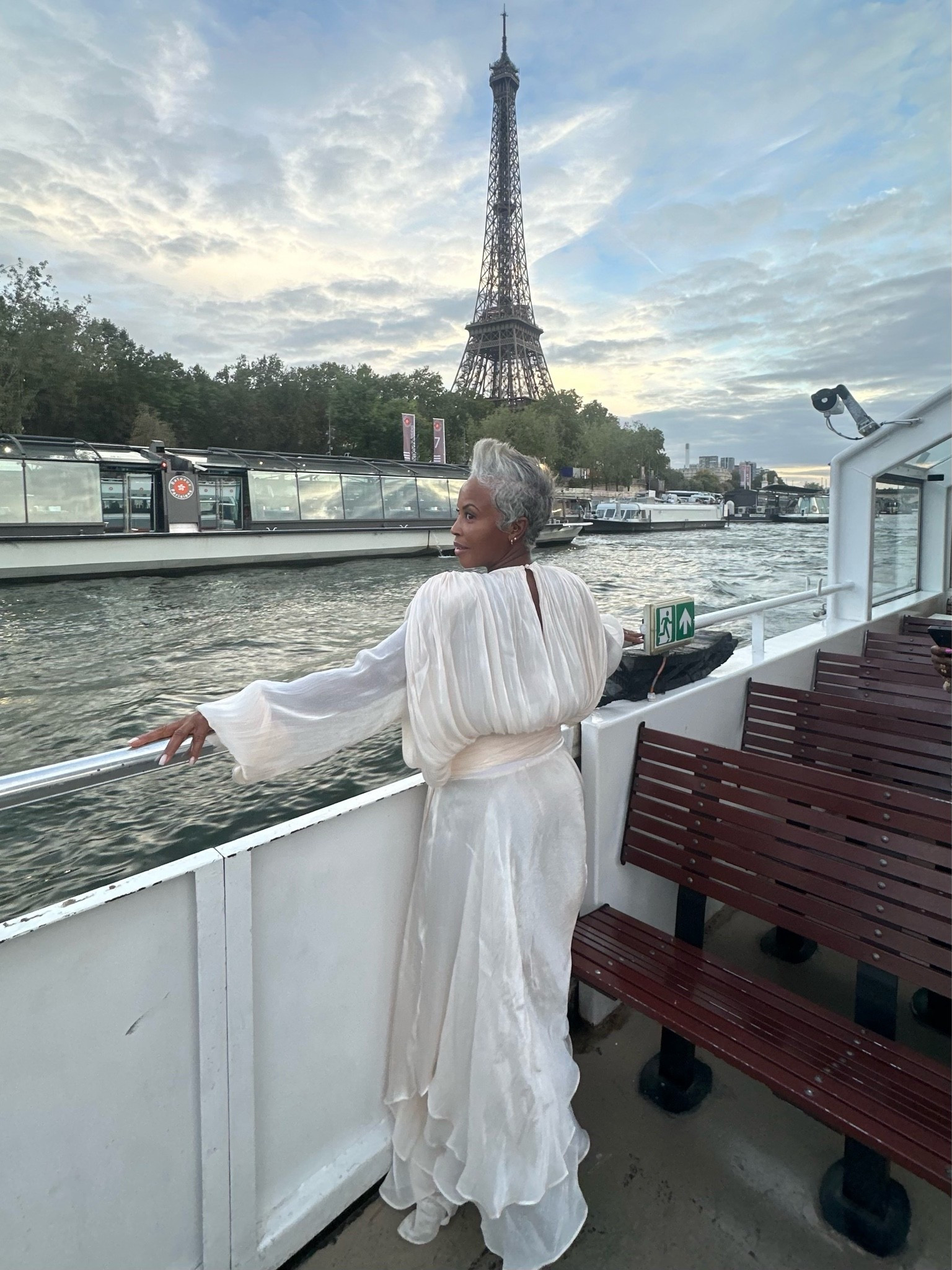 Paris looks good on me. 😉🇫🇷

#ParisFashion #ParisLooks #FrenchStyle #ParisOutfit #MidLifeGashion #TravelStyle #xoJalonda

#LTKootd #LTKOver40 #LTKTravel