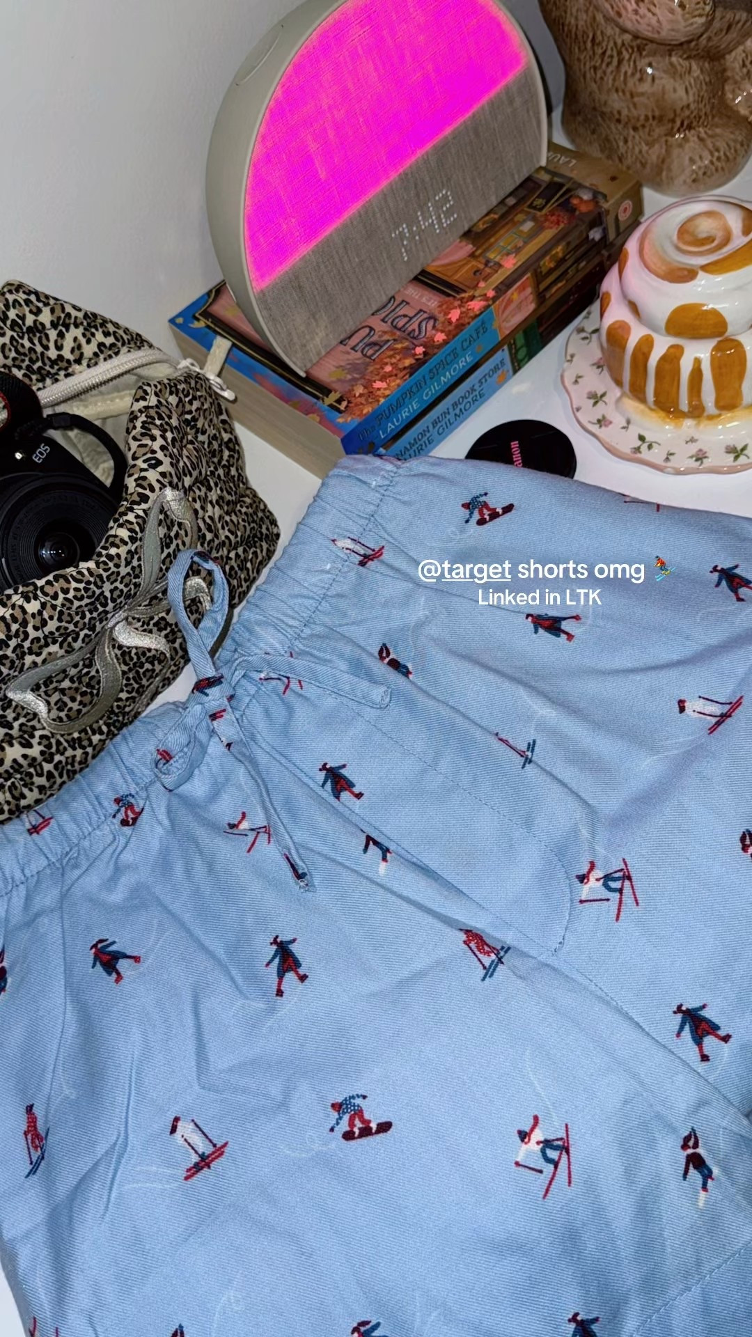 Christmas Ski shorts from @target ⛷️

#LTKStyleTip #LTKFindsUnder50 #LTKSeasonal