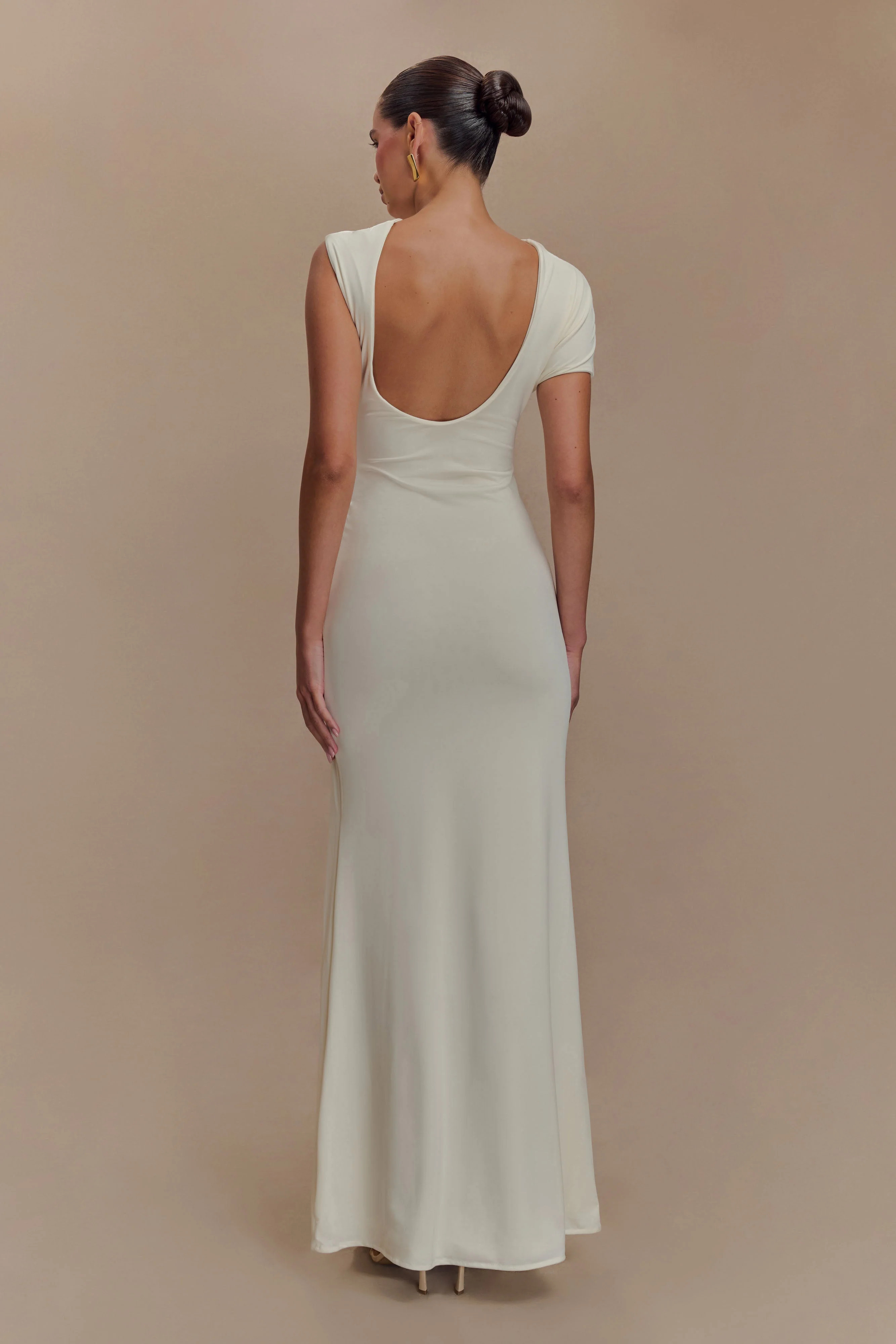 Slinky Maxi Dress With Hardware - Ivory | MESHKI US