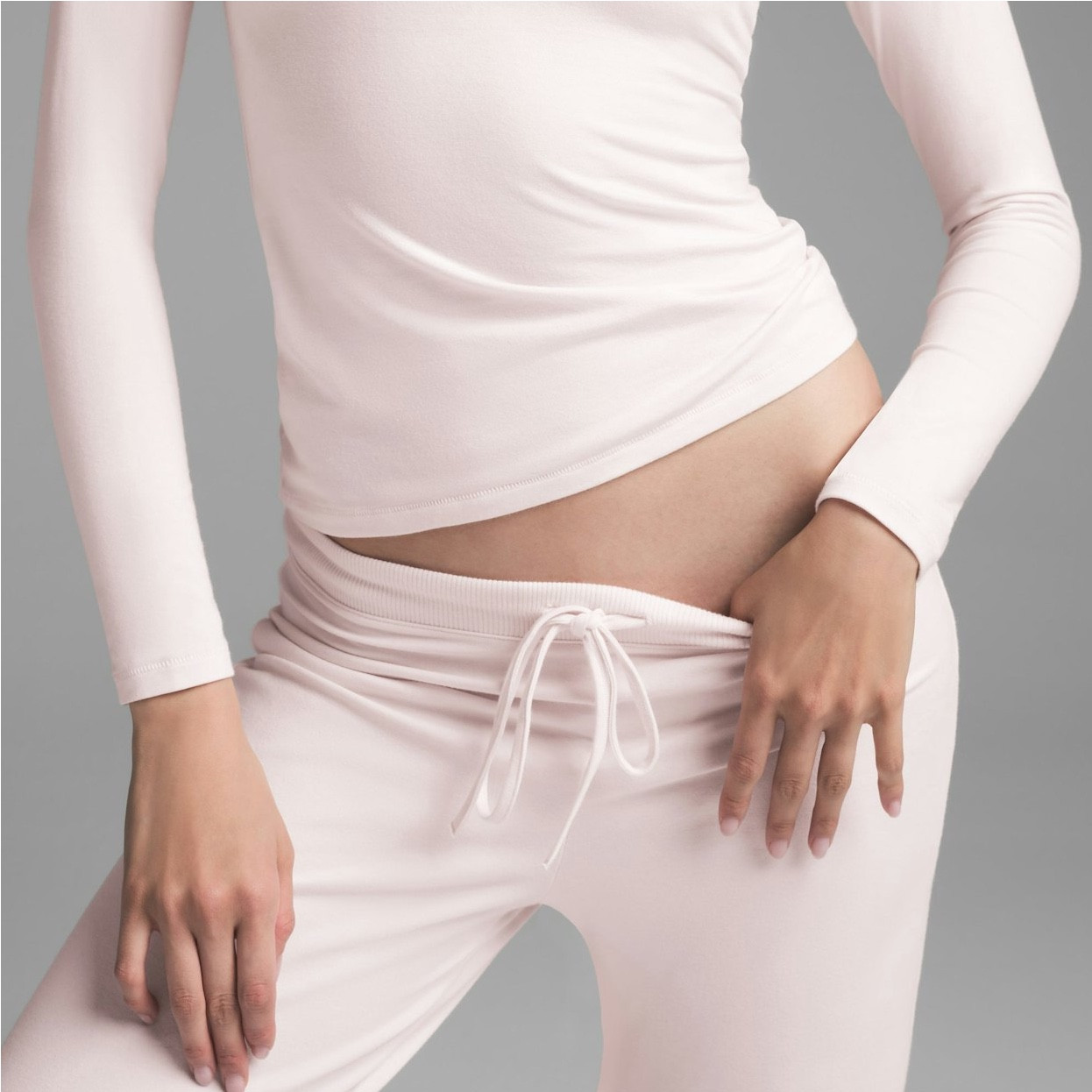 And these…I live in🩷🌼🩷
SKIMS

#LTKstyletip #LTKsummer #LTKcurves