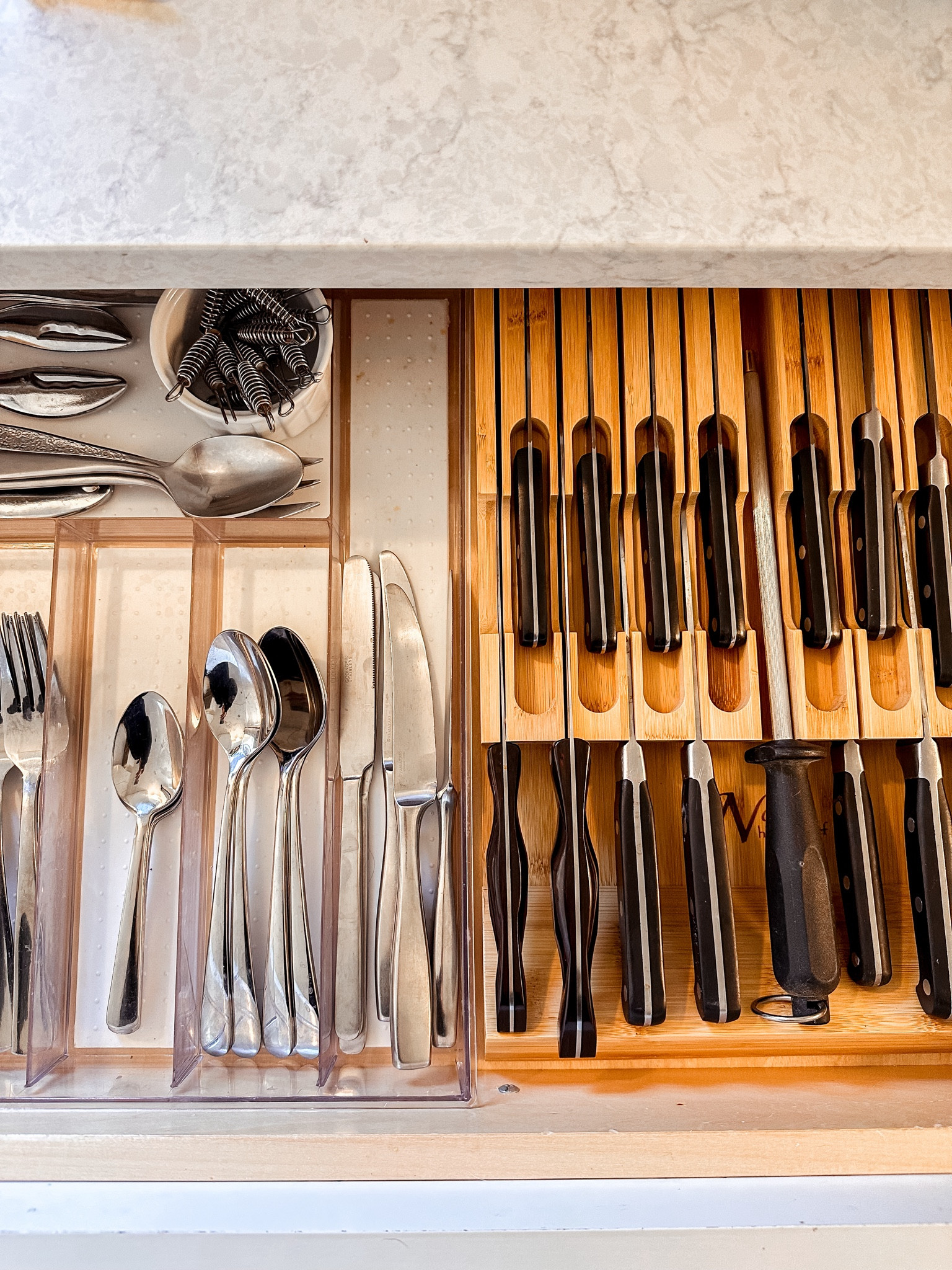 On a mission to organize my home and this drawer needed it…BAD! This 16-piece knife organizer has made a world of difference and it fits in a drawer like a dream! 🥳

#LTKhome