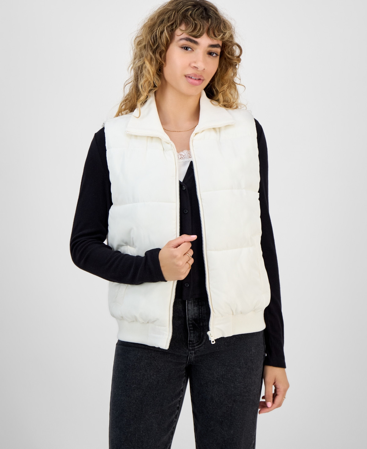 Madden Girl Women's Ribbed-Trim Puffer Vest - Whisper White | Macy's