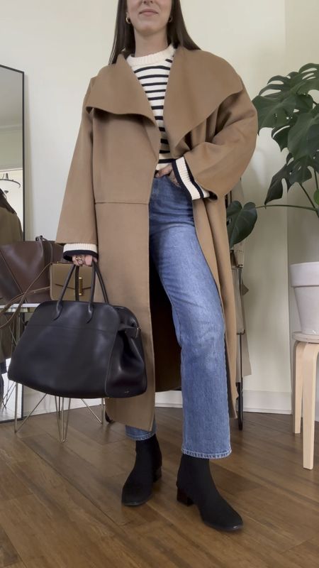 Winter outfit, winter coat, classic outfit, Toteme coat



#LTKHoliday #LTKstyletip #LTKSeasonal