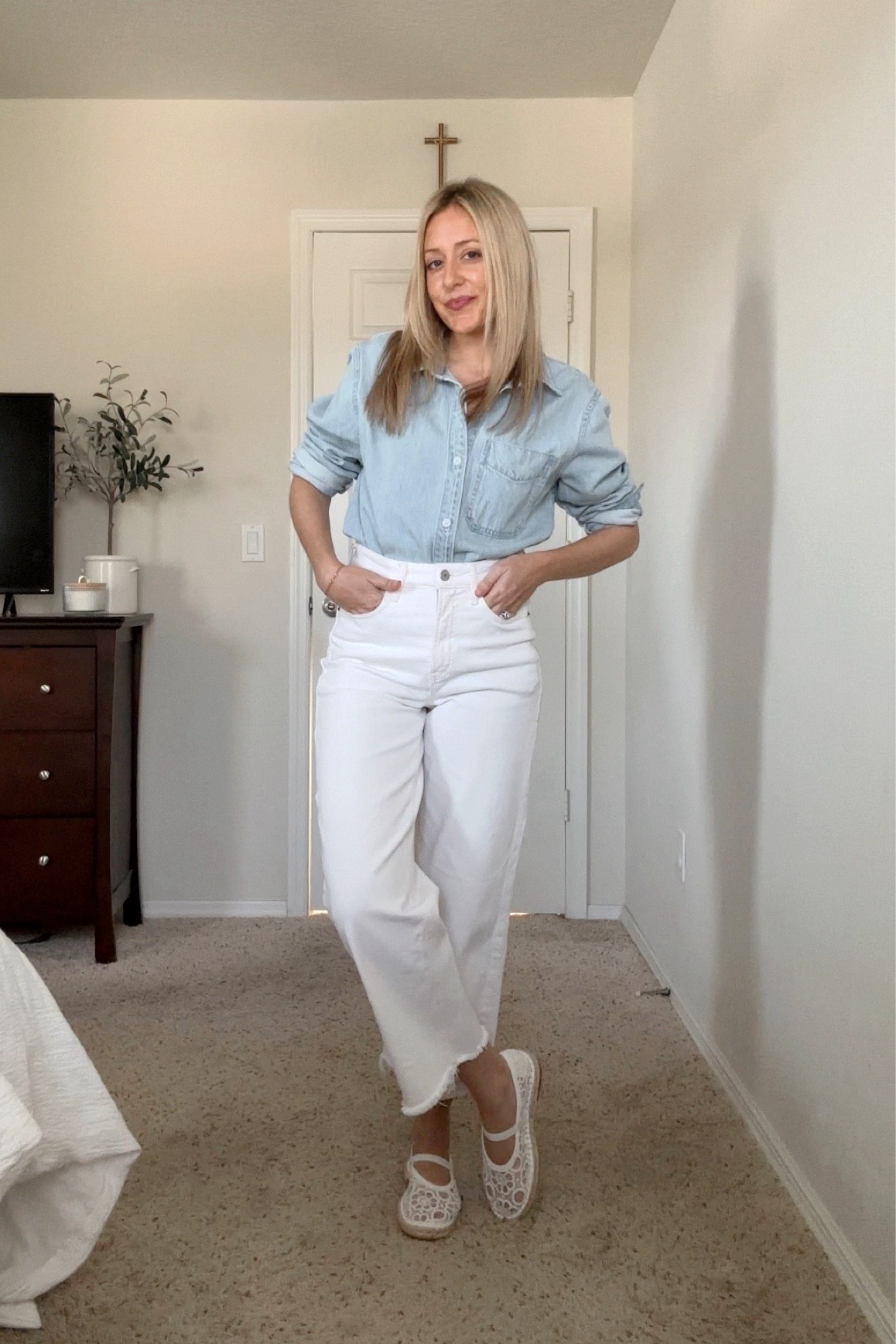 An easy and casual spring outfit. The quality of this denim button down is amazing! Medium-weight, relaxed fit and only $35!

I went up a size for a little more oversized fit. Wearing a small  

#LTKStyleTip #LTKFindsUnder50 #LTKSeasonal