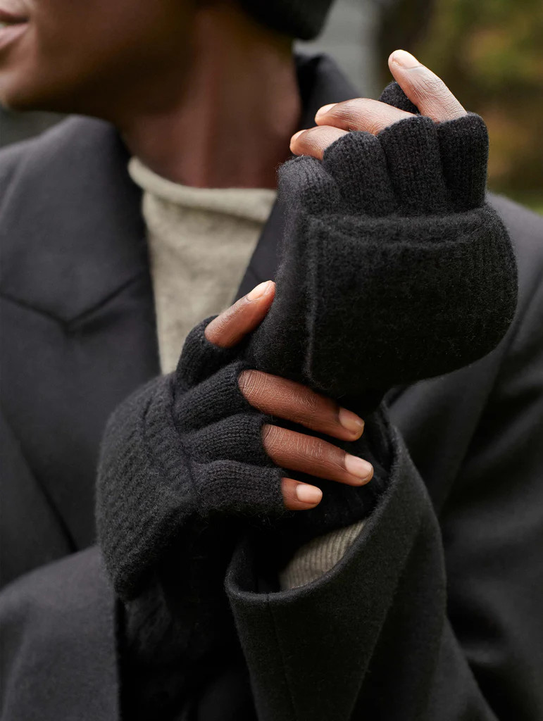 cashmere ribbed pop top glove | White and Warren