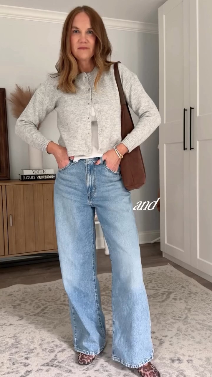 These Levi’s wide leg jeans have an adjustable waist so you can actually customize the fit — and I’m obsessed. They’re lightweight, incredibly flattering, and give you that relaxed wide-leg look without feeling heavy or bulky.

If you’re always dealing with jeans that fit through the hips but gap at the waist… THESE are worth a look. 🙌

Such a good pair of lightweight wide leg jeans for transitioning into fall, and I love that they’re comfortable enough for everyday wear while still looking polished.

Levi’s jeans | wide leg jeans for women | adjustable waist jeans | lightweight denim | flattering jeans for women | fall denim | everyday jeans | women’s fall fashion

#LTKOver40 #LTKTall #LTKSaleAlert