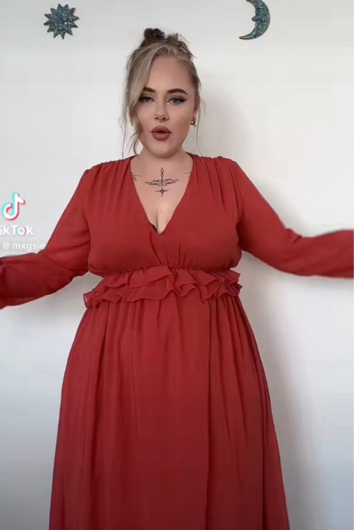 V neck plus size smock dress uk 14 uk 16

#LTKSeasonal #LTKcurves #LTKunder50