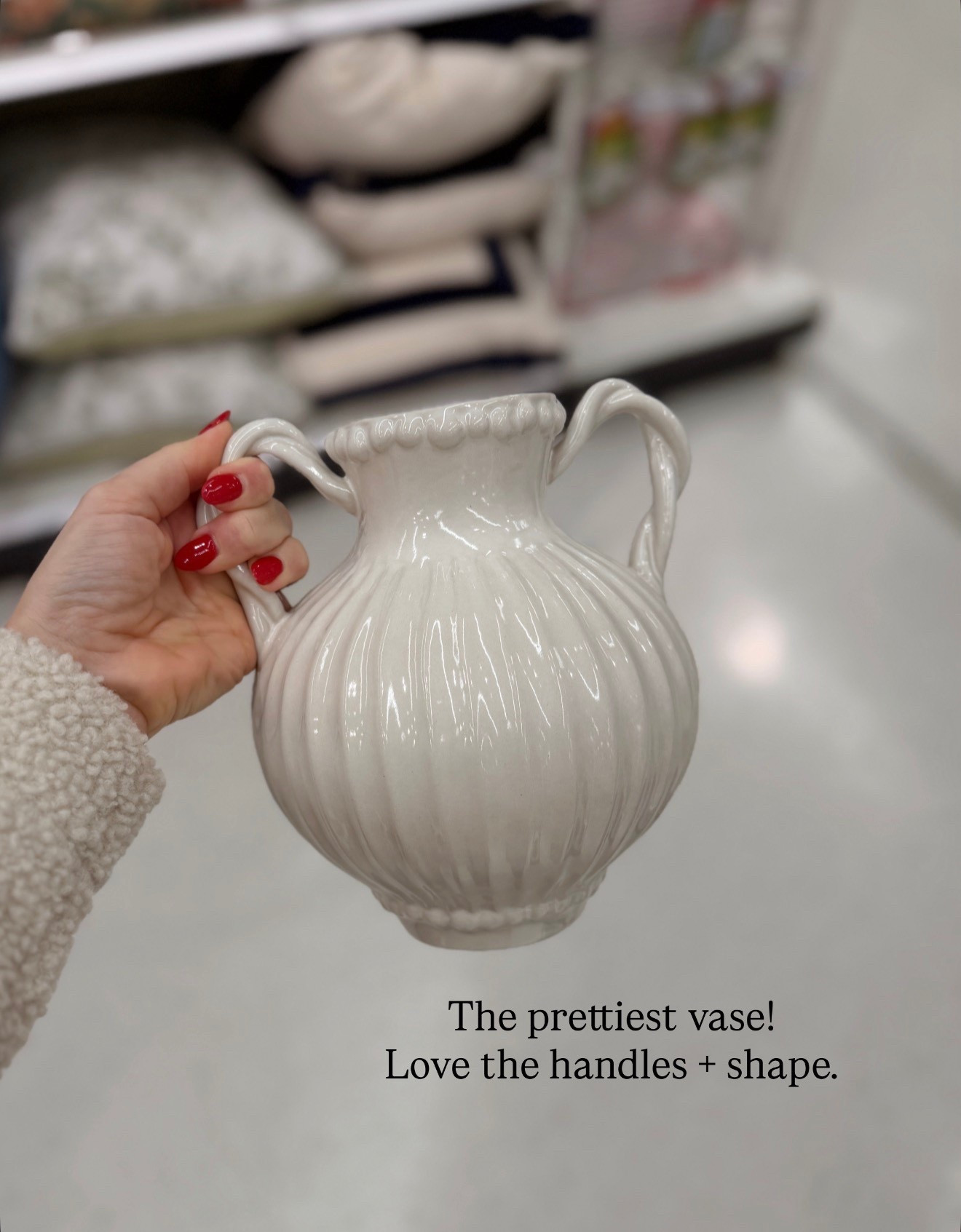 The prettiest vase 😍😍😍

#LTKHome #LTKFindsUnder50