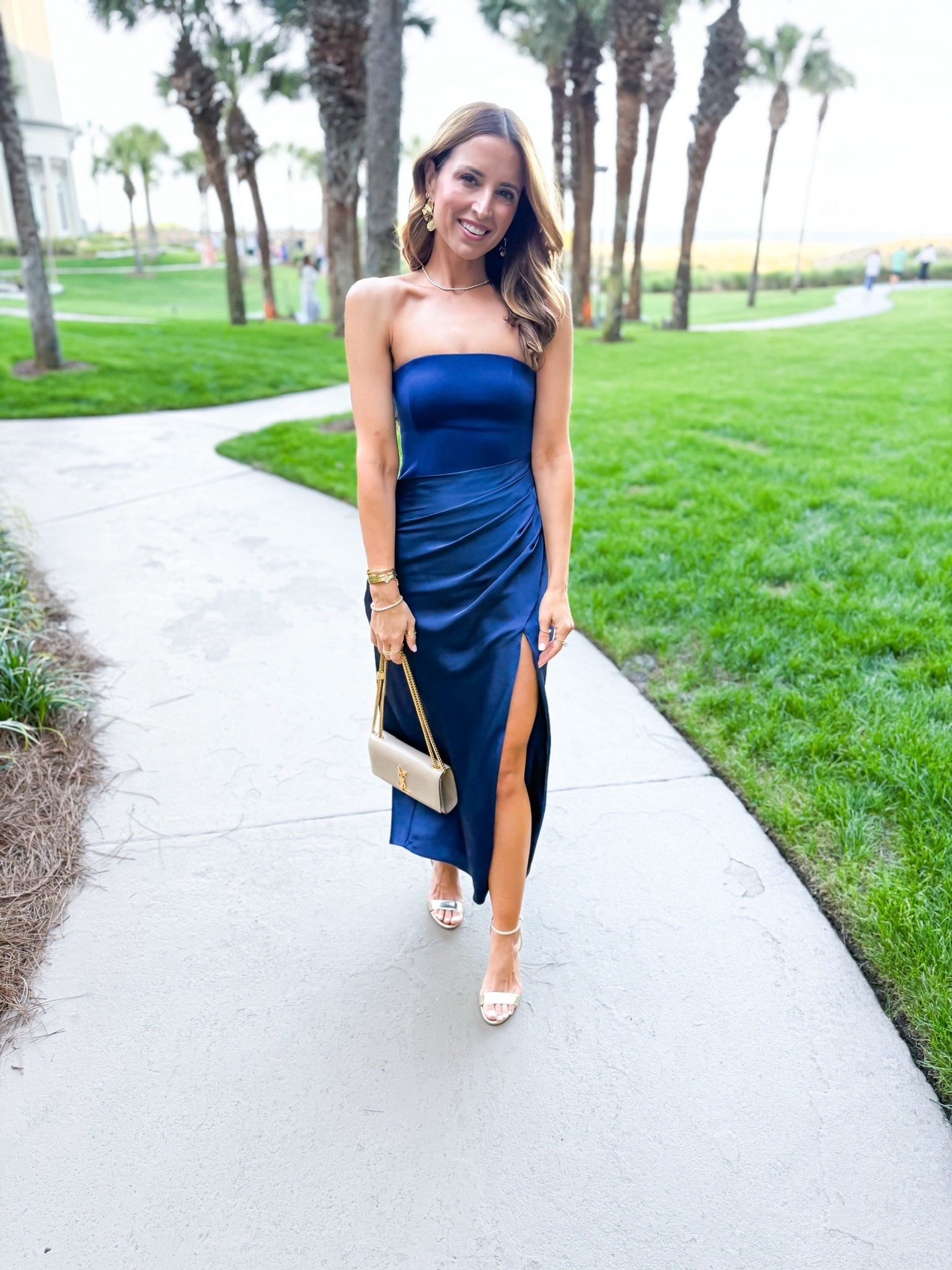 Our 10 year wedding anniversary! Cocktail maxi dress in XXS petite. Spring wedding guest. Summer wedding guest. Party dress. Date night dress. YSL Kate clutch. Gold Louboutins.


#LTKTravel #LTKWedding #LTKootd