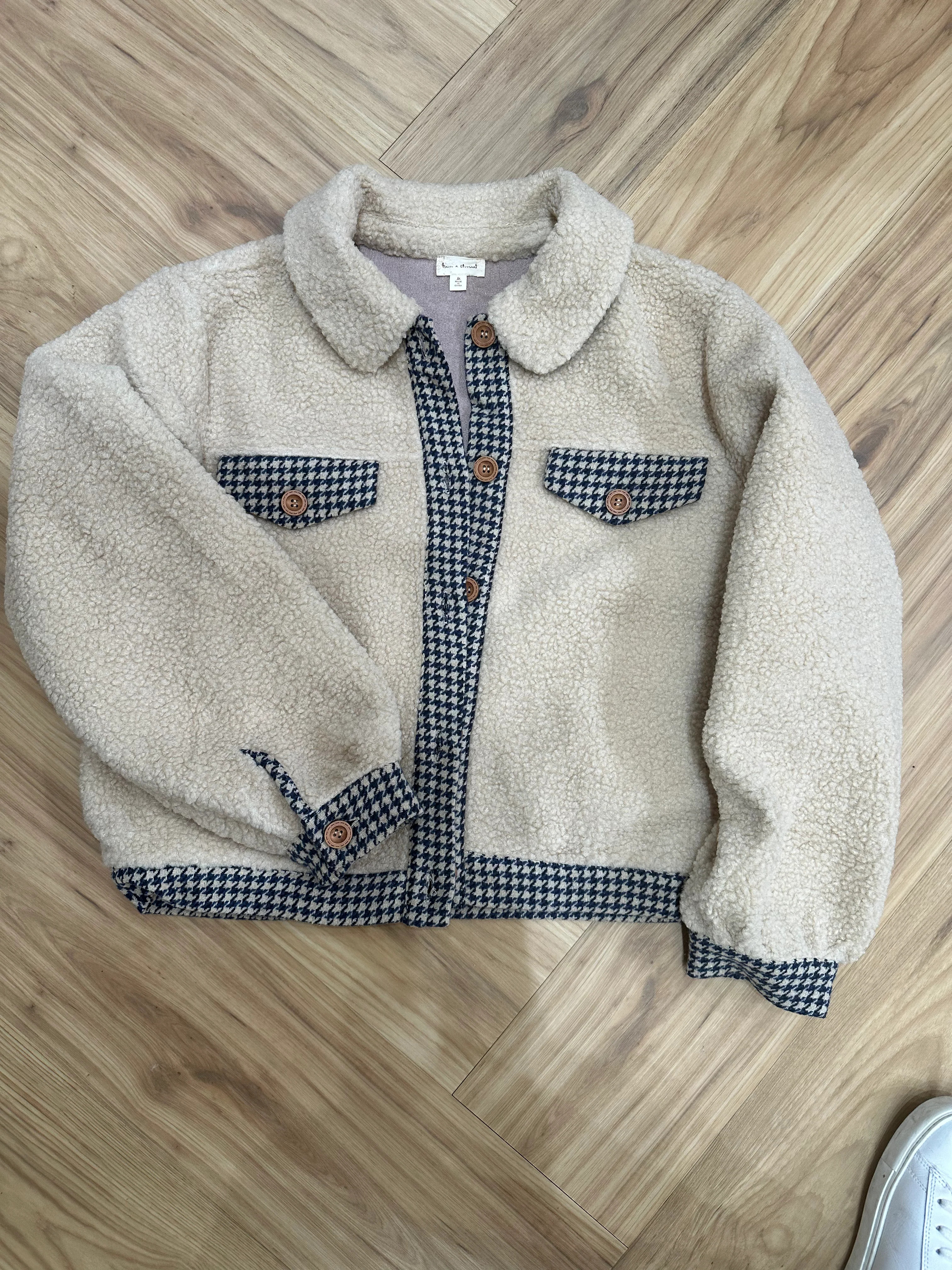 Fleece Jacket with Contrast Trim | HAILOS