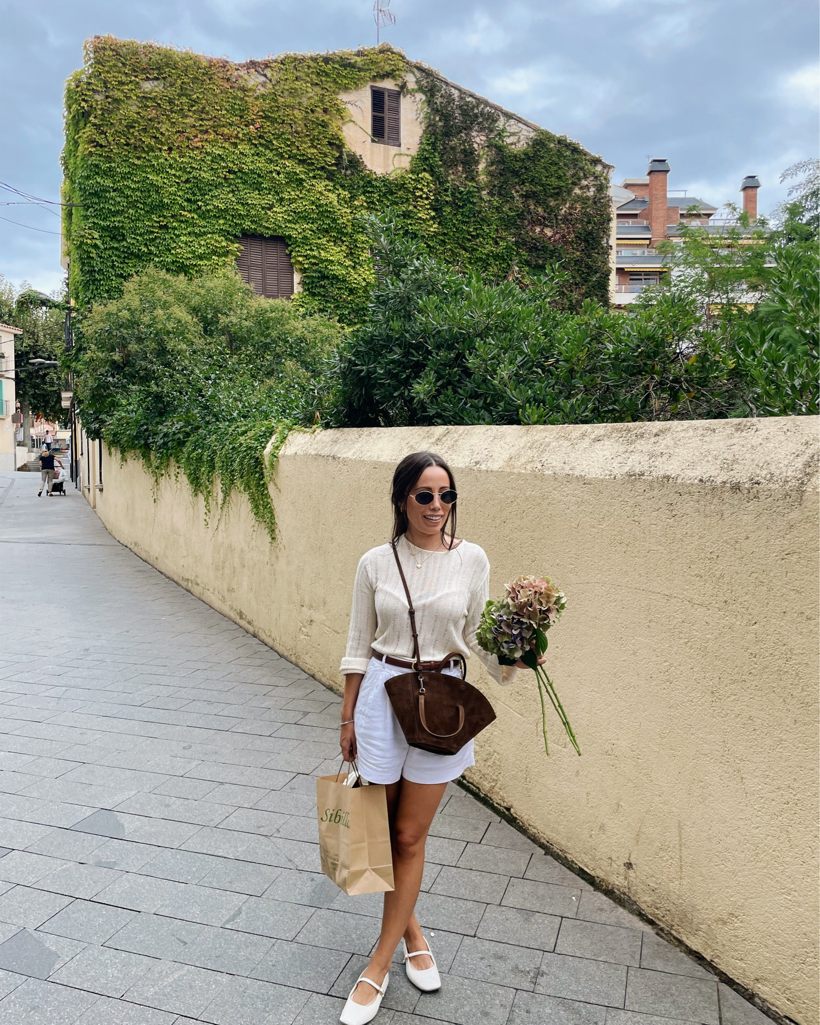 End of summer casual weekend flower and vegetable runs 🪻🍅🤍

#LTKStyleTip #LTKSeasonal