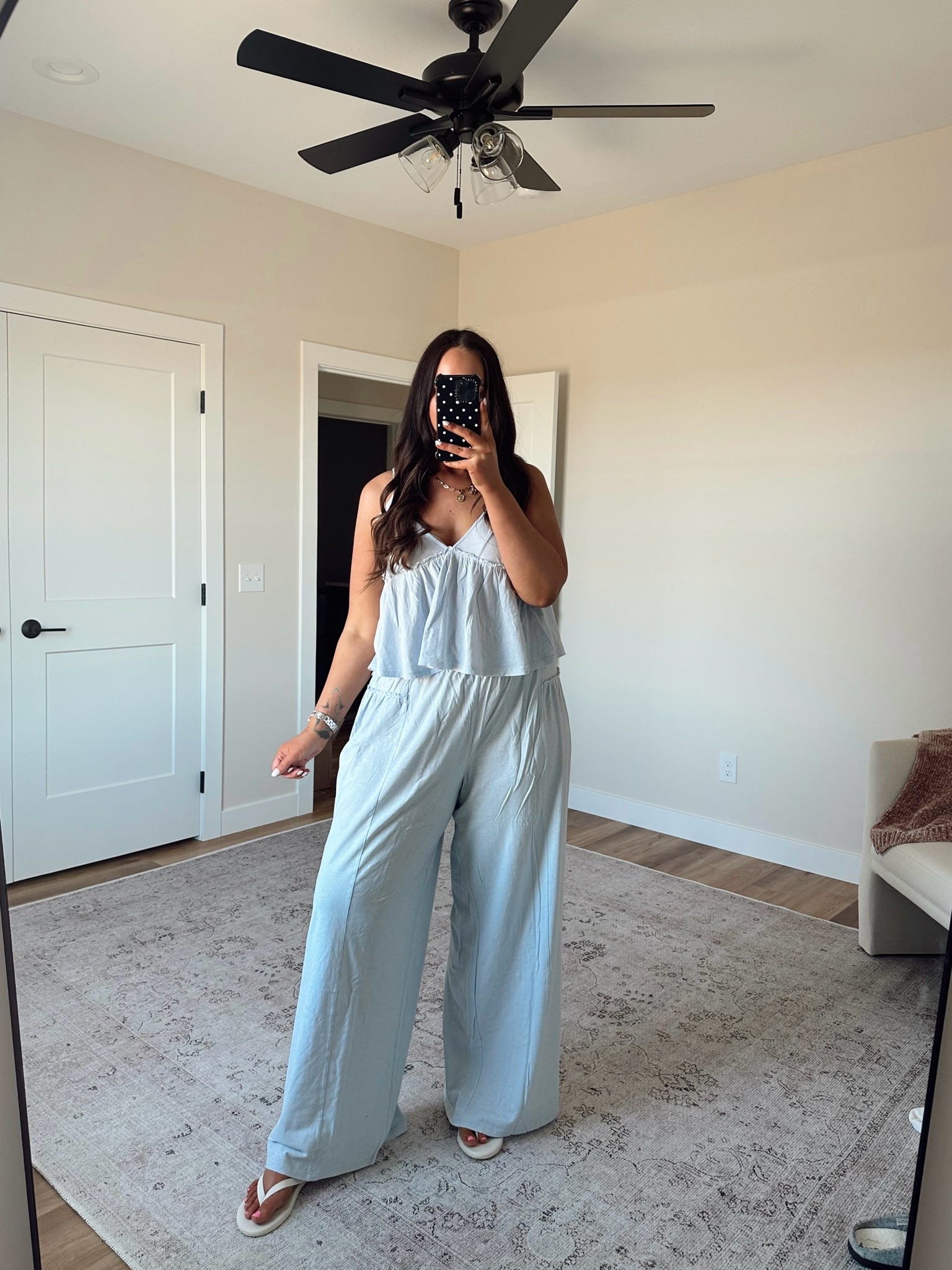 Loving this Aerie set for spring and summer 👏 on sale right now plus use code SHOPMY20 for an extra 20% off 👀 

Wearing large top & large long pants!


Aerie matching set
Aerie new arrivals
Aerie real
Aerie happiest collection

#LTKSaleAlert #LTKTall #LTKMidsize