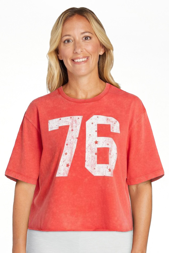 No Boundaries Boxy Cropped Graphic Tee, Women's XXS-XXL - Walmart.com | Walmart (US)