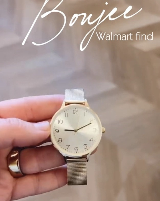 @Walmart watches
With
Stylist
Brandi Sharp