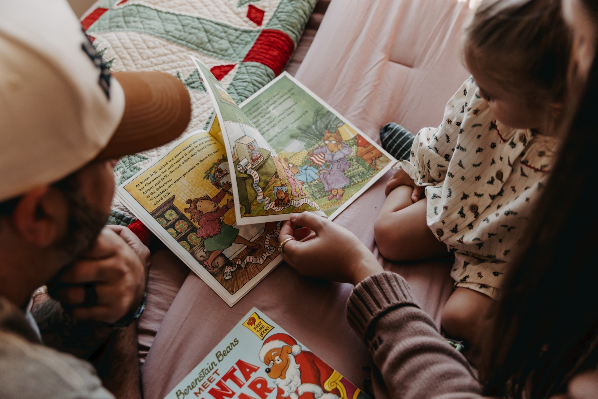 Christmas book links!

#LTKFamily #LTKHoliday #LTKKids