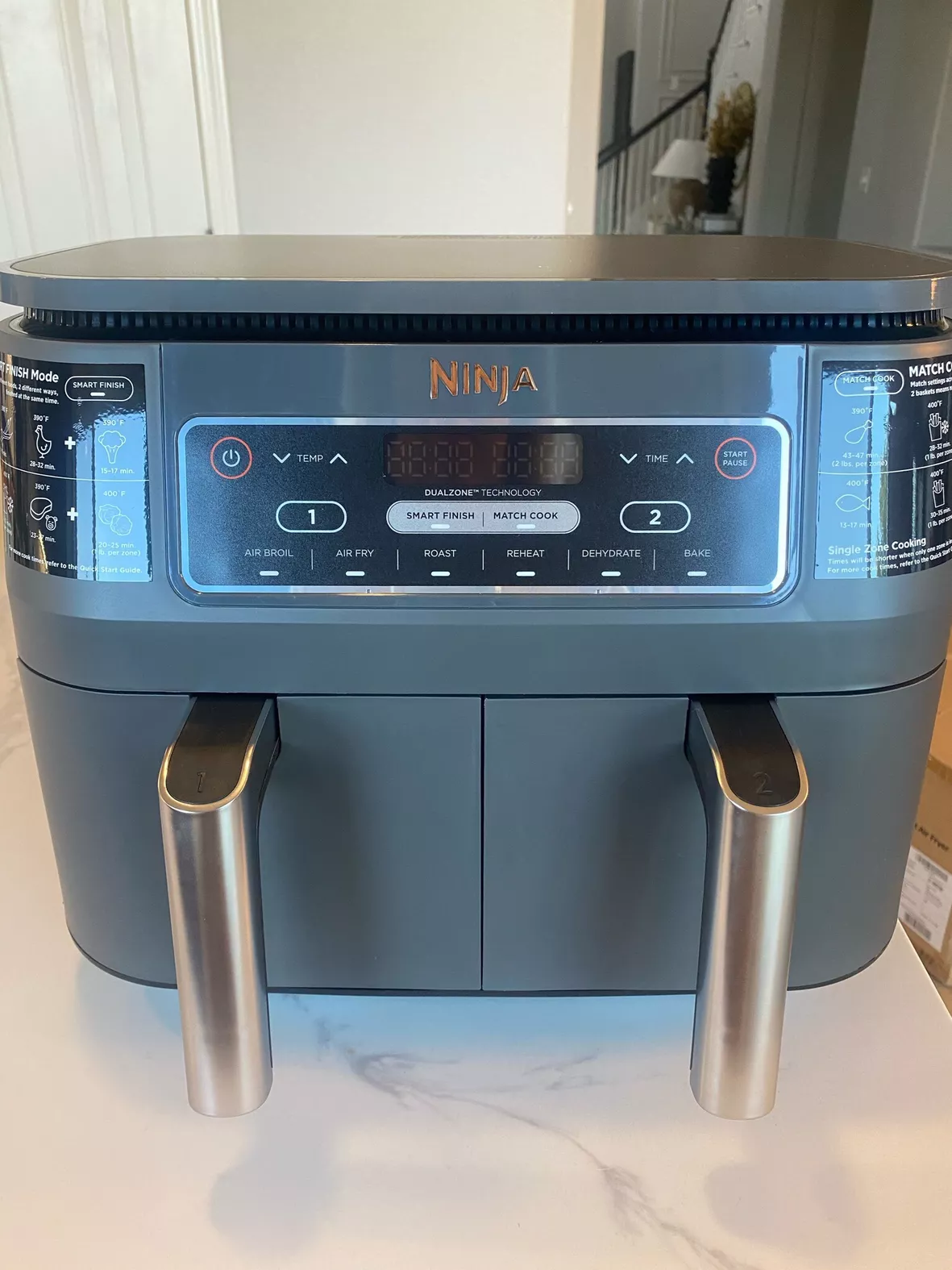 Ninja Foodi DZ401 6-in-1, 10-qt. XL 2-Basket Air Fryer with DualZone  Technology for Family and Party Fun 