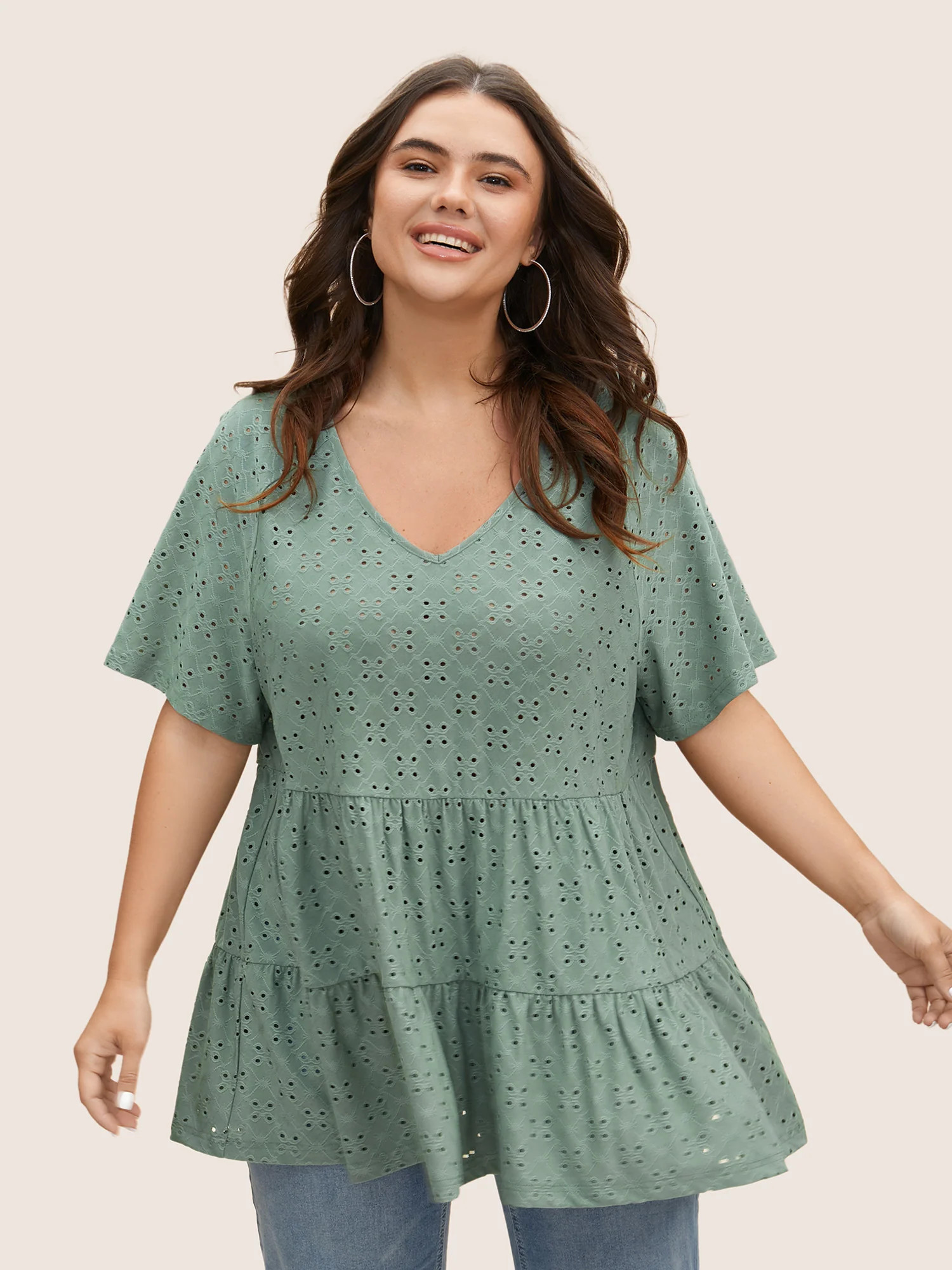 Solid Broderie Anglaise Ruffle Layered Hem T-shirt | Bloomchic