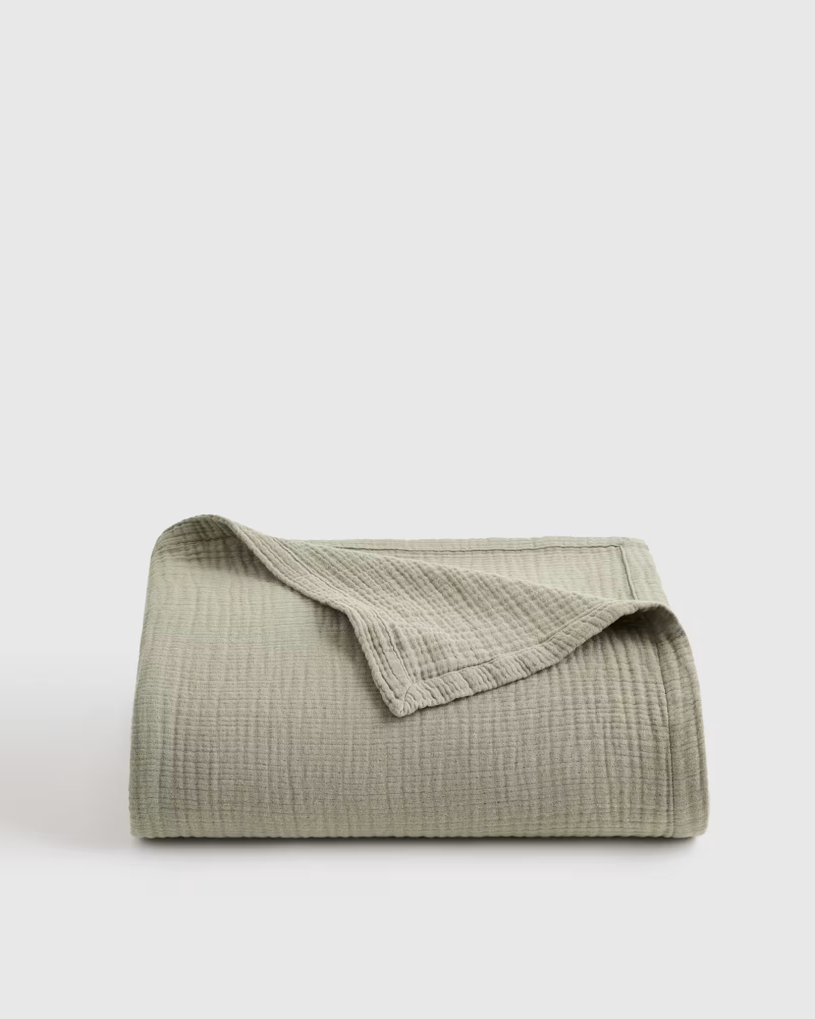 Organic Airy Gauze Blanket in Dried Sage | Quince