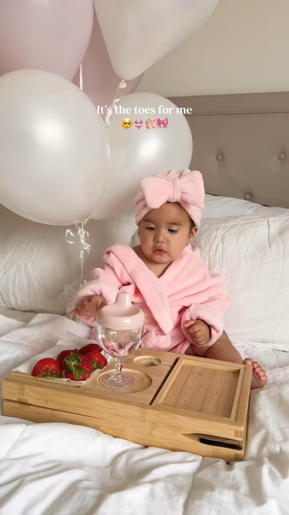 The morning of her 1st birthday

#LTKBaby #LTKKids