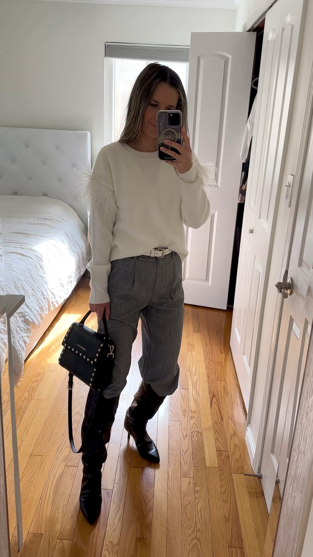 Outfits of the week ⭐️ 
All sweaters true to size 
Please comment if you have any questions 😊💋
Blue pants are slightly big. Wearing sz 2 
Gray pants are true to size / wearing sz small
Nude and black pants are true to size / wearing sz small

I’m 5’5” 122 lbs 



Fall fashion fall outfits fall outfit fashion over 40 fashion over 50 minimalistic style mom fashion  work outfits business casual


#LTKVideo #LTKsalealert #LTKover40