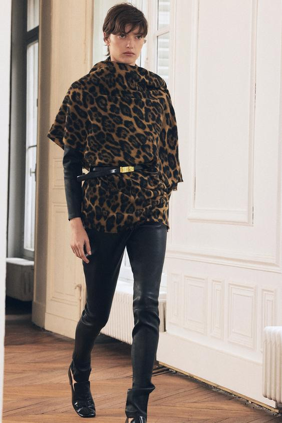 ANIMAL PRINT HANDKERCHIEF | Zara US