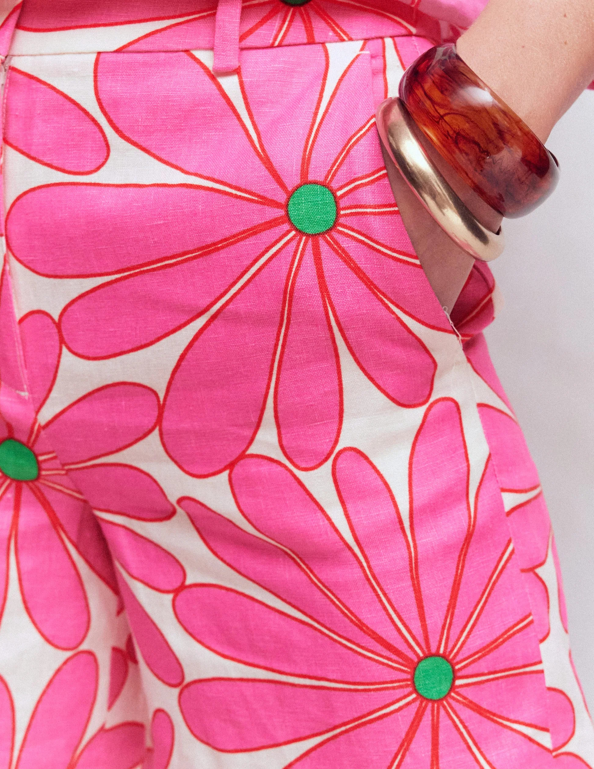 Belgravia Linen Shorts-Pink, Daisy Blossom | Boden (US)