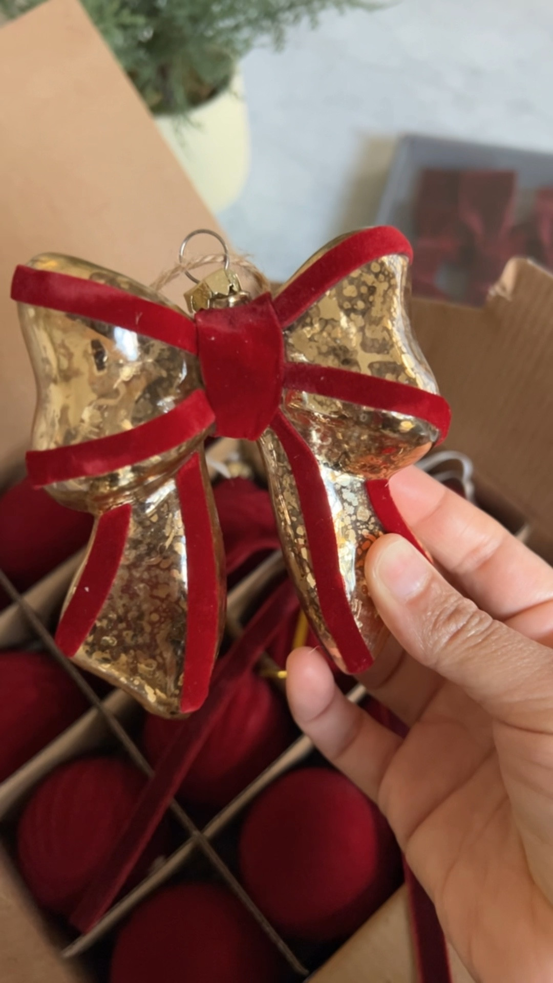 Christmas, Christmas decor, Christmas tree decor, velvet bows, ornaments

#LTKFindsUnder50 #LTKHoliday #LTKHome