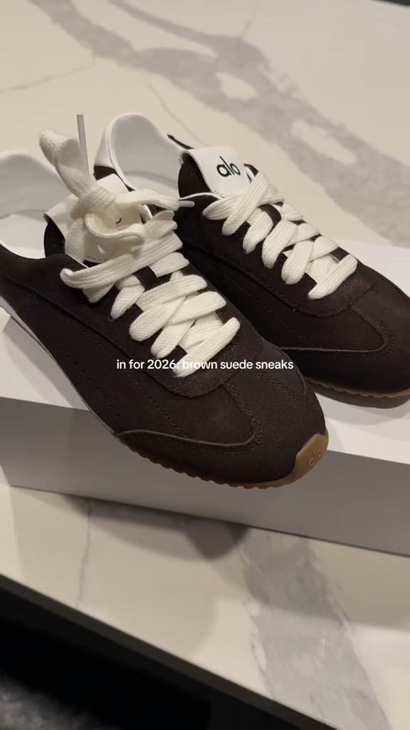 i fear i’m obsessheartbeat

#LTKSeasonal #LTKGiftGuide #LTKActive