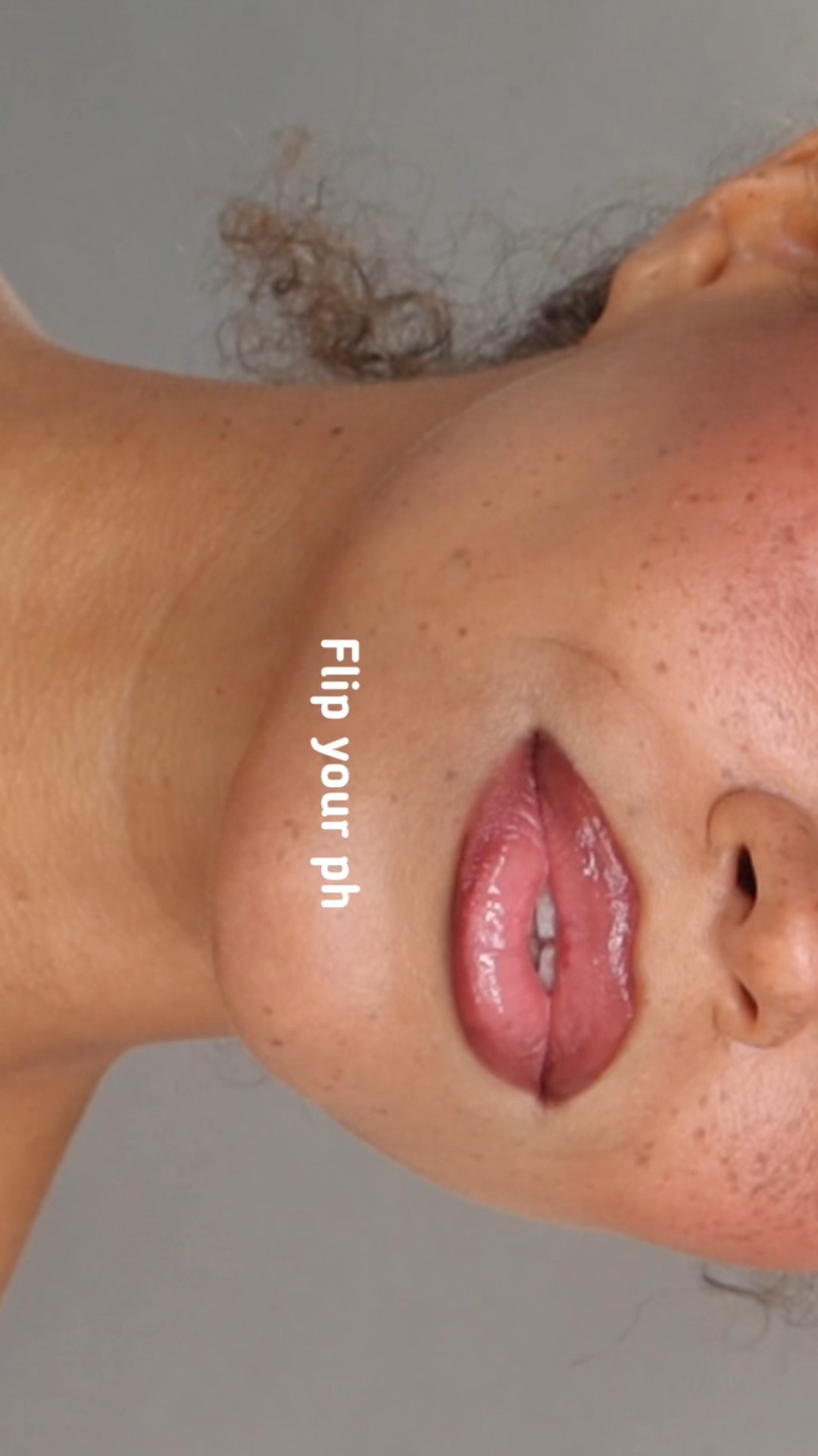Hey my love,
Here’s my lip flip breakdown—products are listed in order of use:
	1.	Contour the lips using the Victoria Beckham Contour Stylus in Sandstone
	2.	Line with Charlotte Tilbury Lip Cheat in Pillow Talk
	3.	Brighten with YSL Touche Éclat in shade #2
	4.	Fill in with Prada Monochrome Soft Matte Lipstick in Beige
	5.	Finish with Huda Beauty Faux Filler Lip Gloss in Sugar Baby

Let me know if you have any questions!
XMM


#LTKbeauty