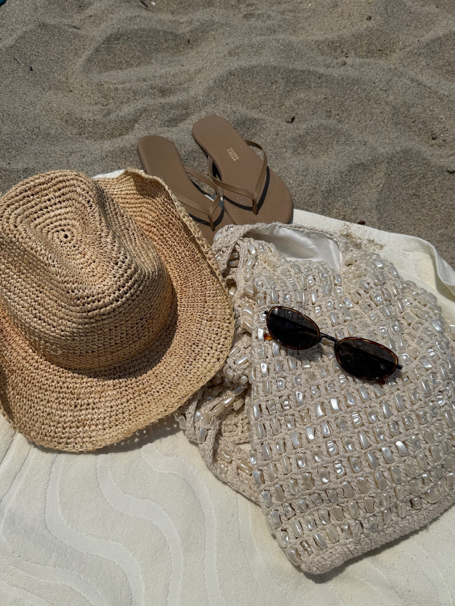 Sharing my favorite summer beach day accessories 

#LTKStyleTip #LTKSeasonal #LTKShoeCrush
