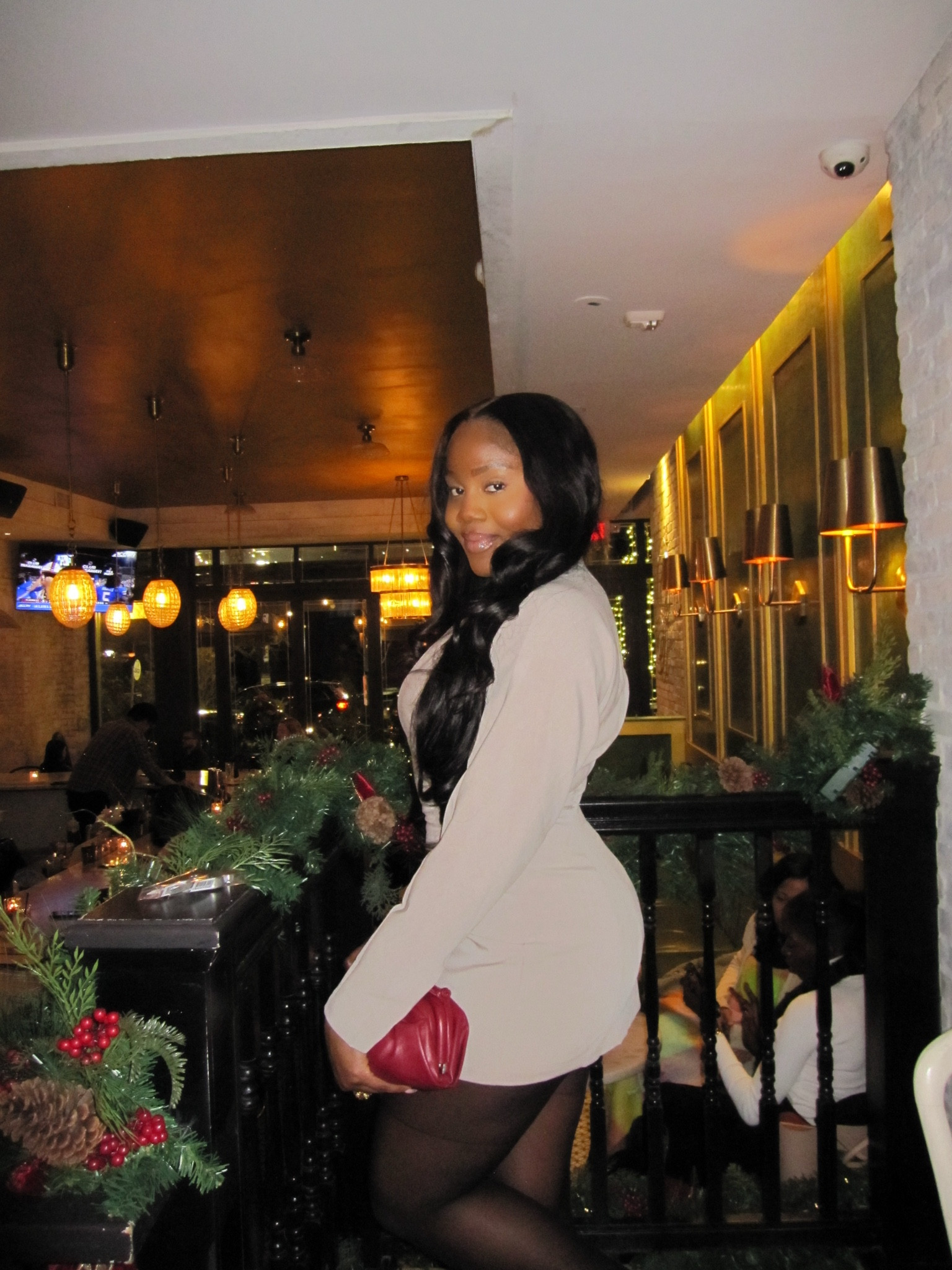 Silhouette dress 

#LTKBeauty #LTKHoliday #LTKStyleTip