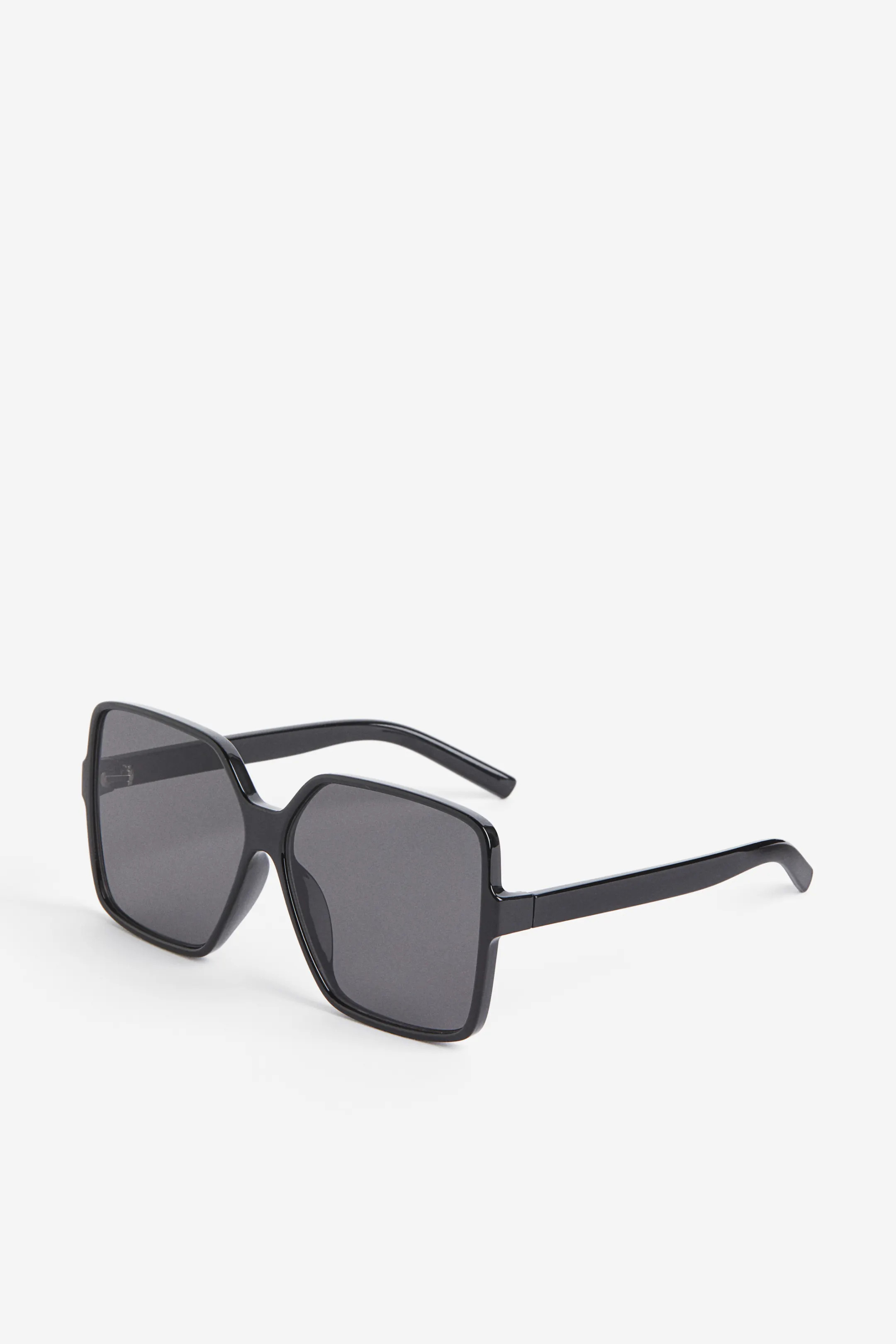 Oversized Sunglasses | H&M (US + CA)