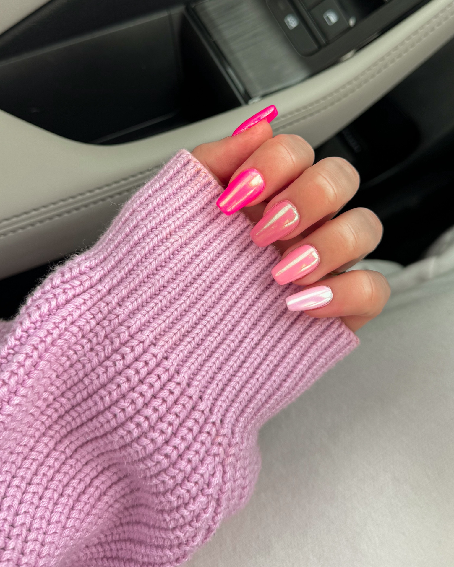 Pink chrome nails 💕


#LTKbeauty