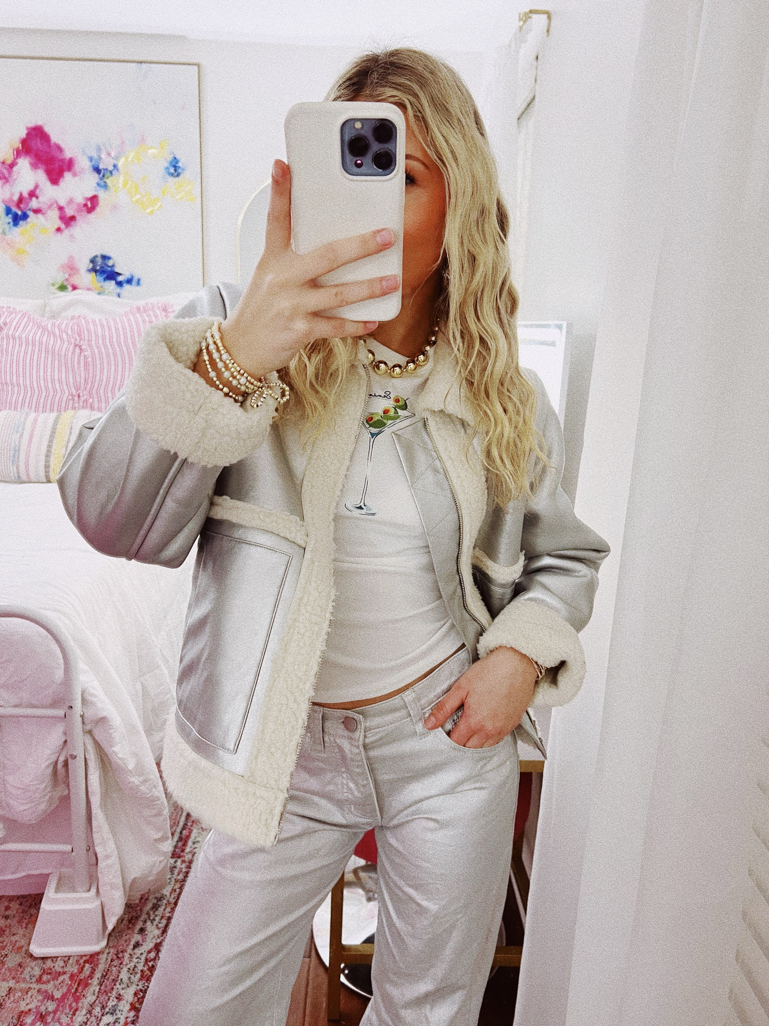 Monochromatic silver>>🤍

#LTKStyleTip #LTKBeauty #LTKFindsUnder50