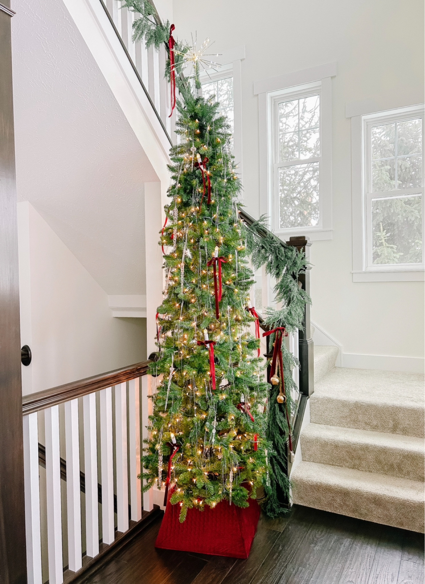 Christmas decor! 

#LTKHoliday #LTKSeasonal #LTKHome