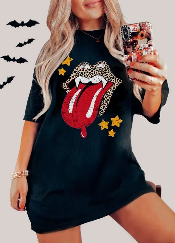 Vampire Lips Vintage Halloween Band Tee / Halloween T-shirt/ - Etsy | Etsy (US)