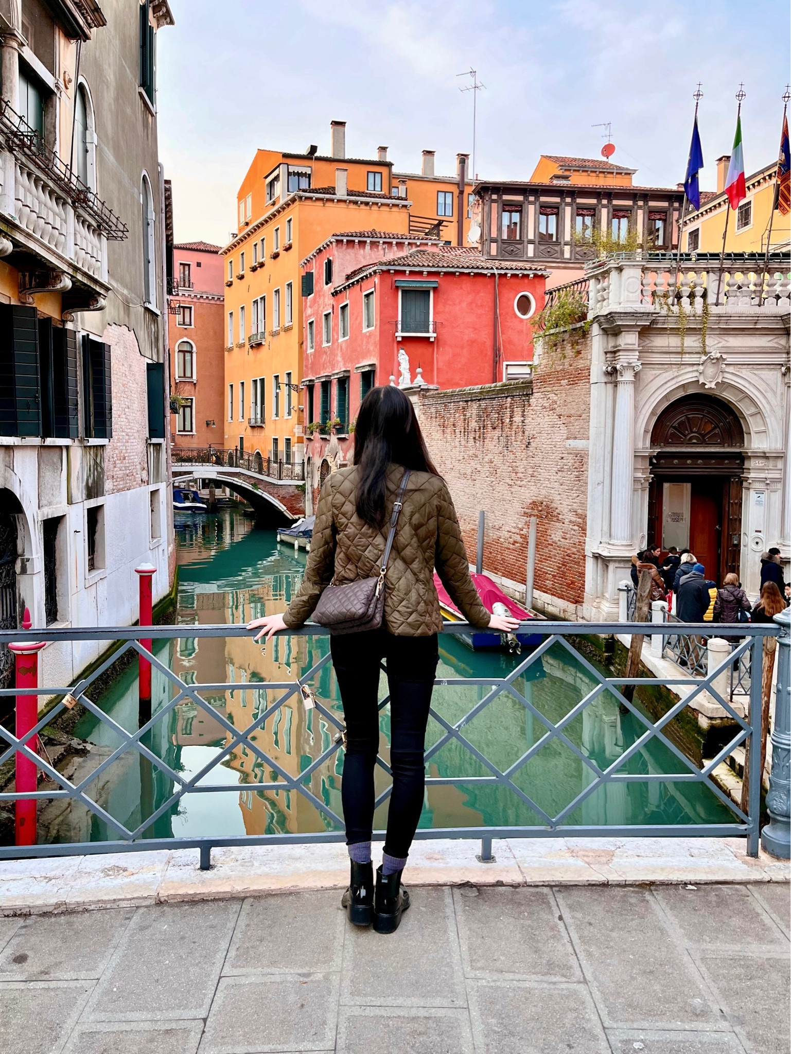 Winter travel capsule wardrobe / winter travel outfit / quilted jacket / lightweight quilted puffer / black skinny jeans / black rain boots / quilted crossbody bag for travel / crossbody handbag for traveling / lightweight handbag for travel 

#LTKtravel #LTKstyletip #LTKitbag