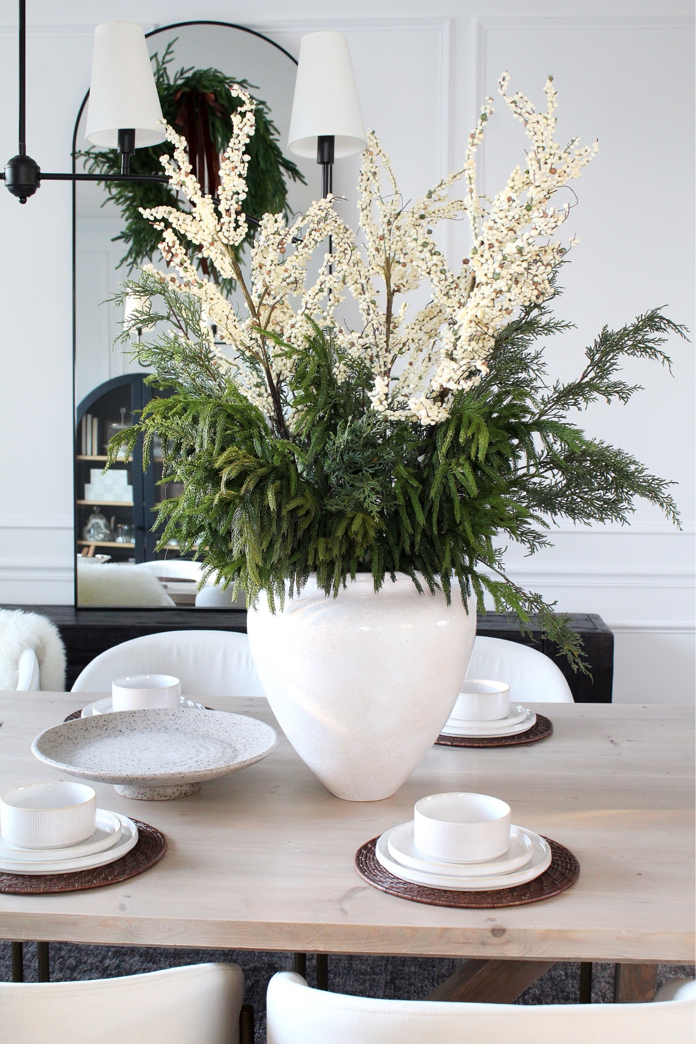 Obsessed with this arrangement centerpiece, vase, bow, dinnerware, mirror, chandelier, dining table, dining chairs

#LTKSeasonal #LTKHoliday #LTKHome