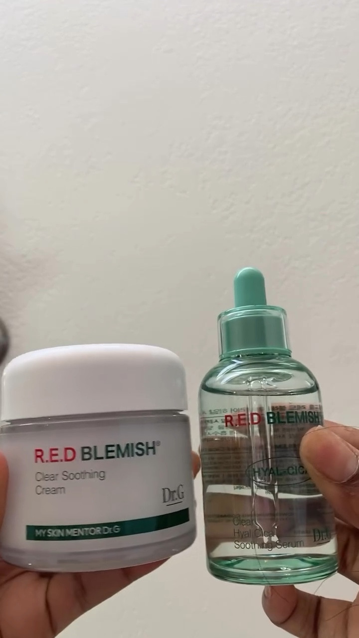 This month my skin was super stressed out but this pair from @dr.g_official_global  really helped me out and it’s safe for sensitive skin 

Would you try this duo ?