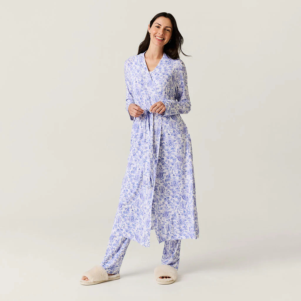 Princess Damask White Adult Luxe Robe | Briar | Posh Peanut