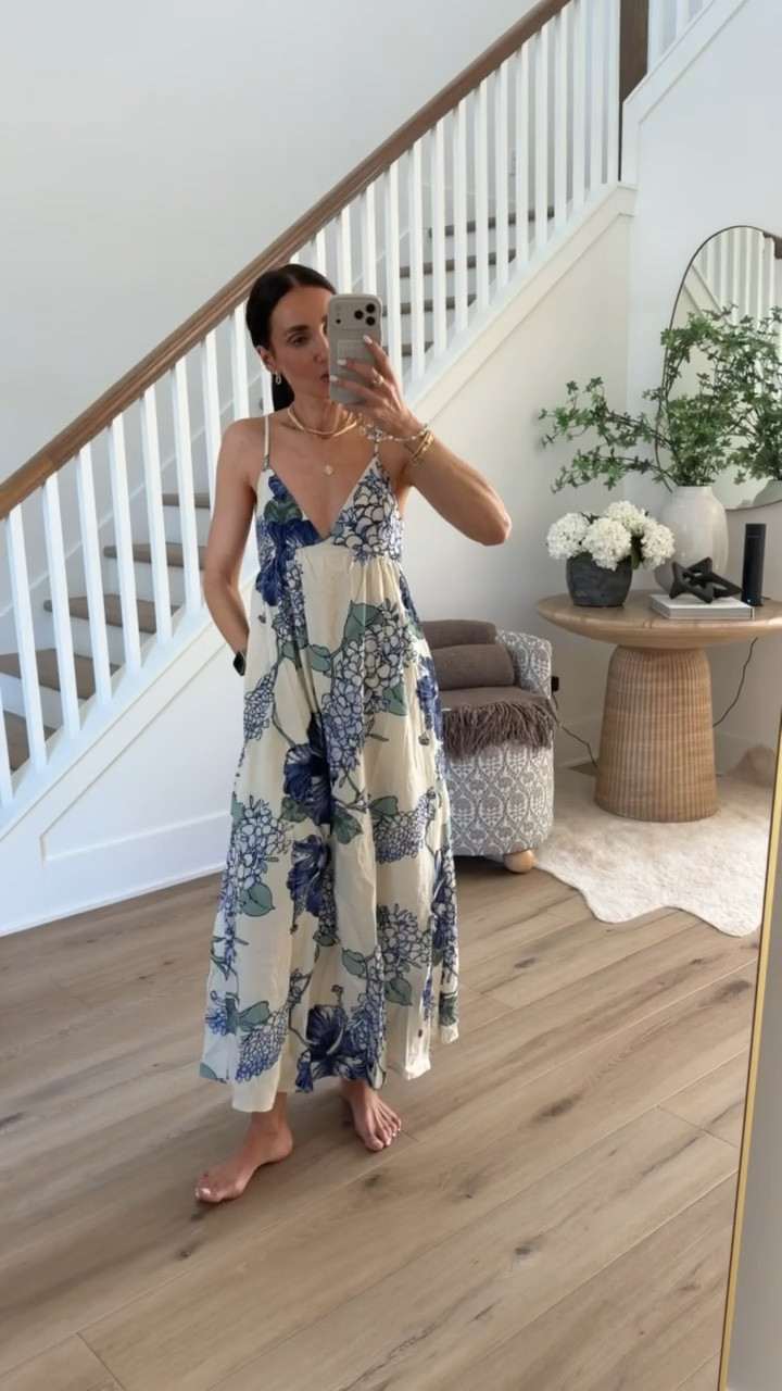 Beautiful flowy maxi for spring and summer, the print is so eye catching and the fit is light and airy for warm weather days. Perfect for vacation, beach dinnners, or any spring event when you want something effortless but elevated. Wearing size xs

Spring maxi dress floral maxi dress Abercrombie new arrivals vacation outfit batch vacation dress summer dress outfit flowy dress spring event outfit effortless style warm weather outfit annabrstyle 

#LTKOver40 #LTKTravel #LTKSeasonal