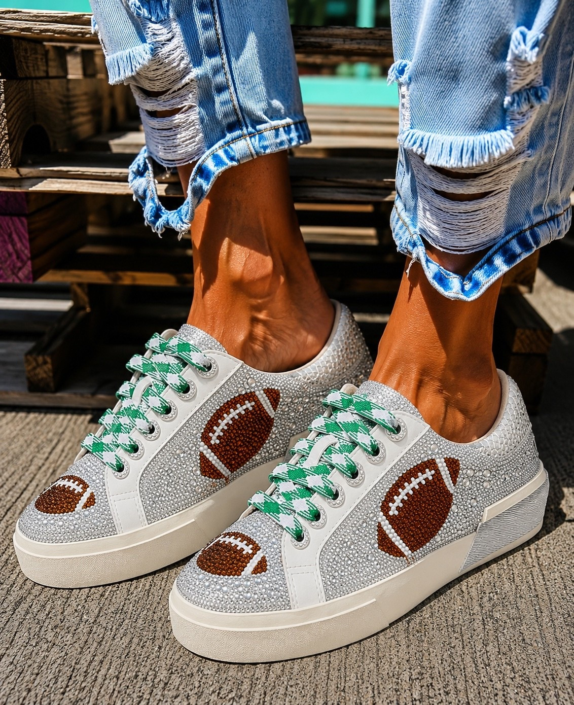 Football Moms this one is for you #footballmom

#LTKstorytime #LTKgrwm #LTKootd