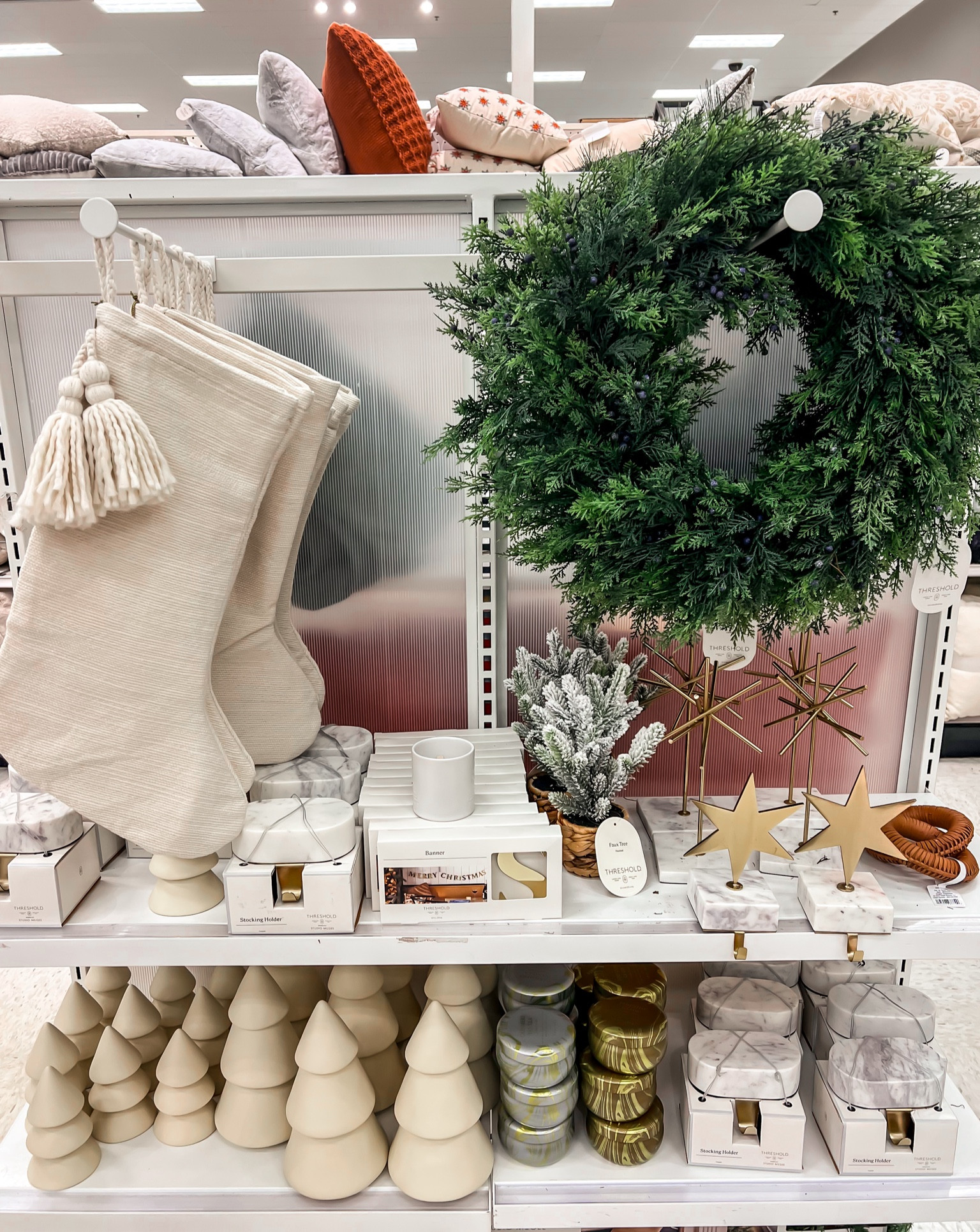 Christmas decorations from Target ~ Pt. 1🎄🤍⭐️

Wreath, stockings, marble stocking holder, stocking holders, gold decor, mini Christmas trees, candles

#LTKhome #LTKSeasonal #LTKHoliday