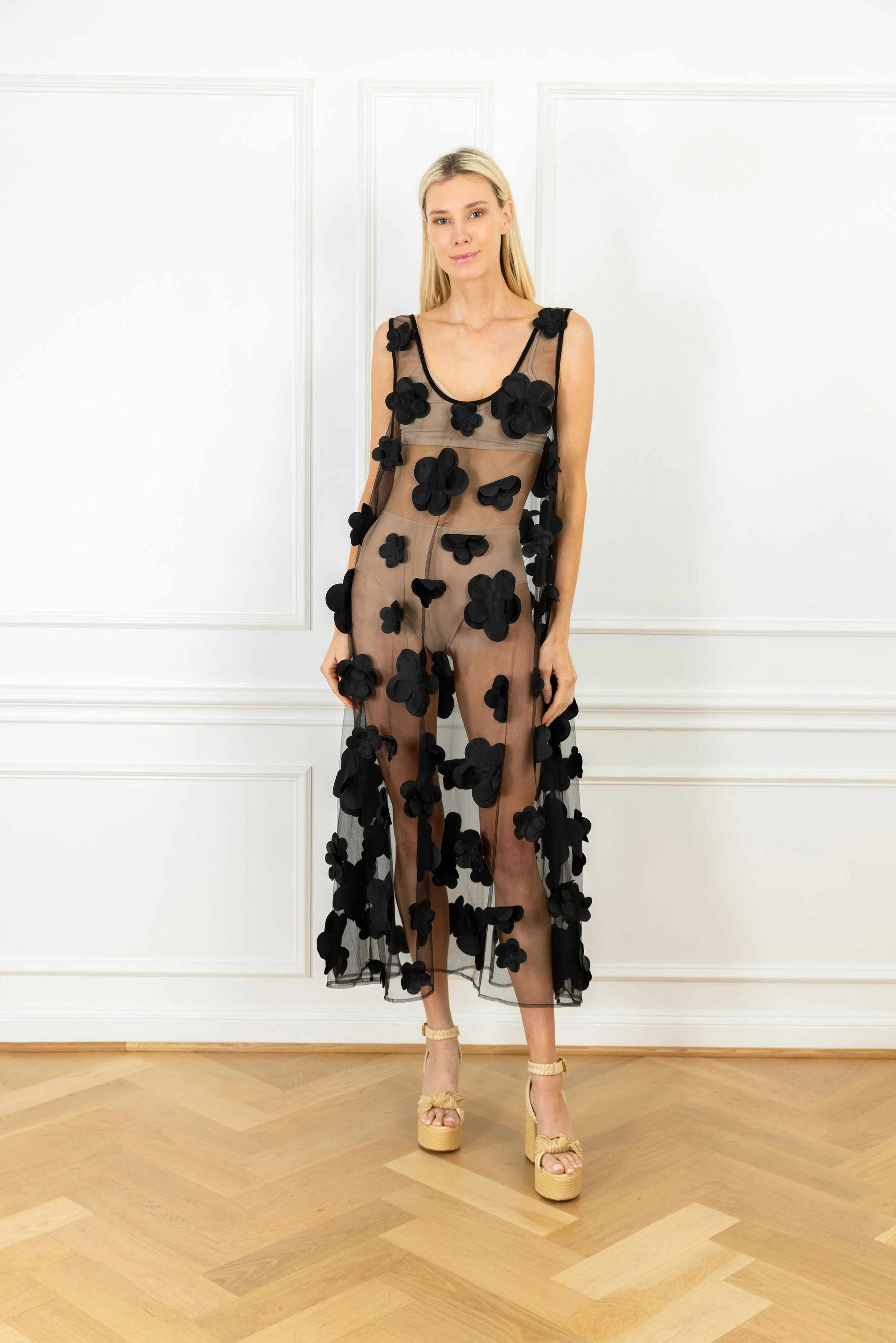 Black Mesh Appliqué Maxi Swing Dress | La Vie Style House