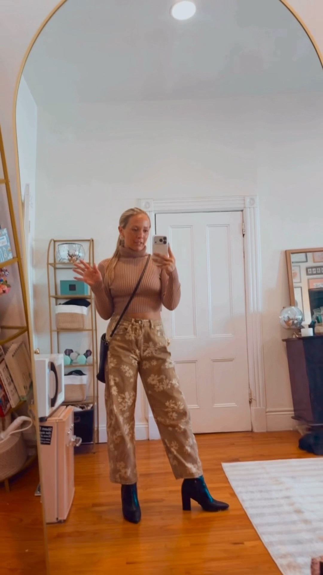 A mood boosting winter look 🌼 

#LTKSeasonal #LTKFindsUnder50 #LTKootd